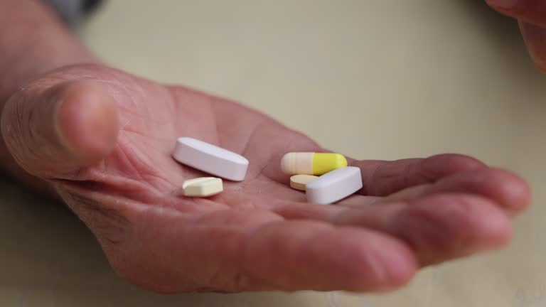 Painkillers illustration