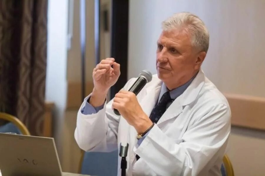 Dr. Anderson professional photo